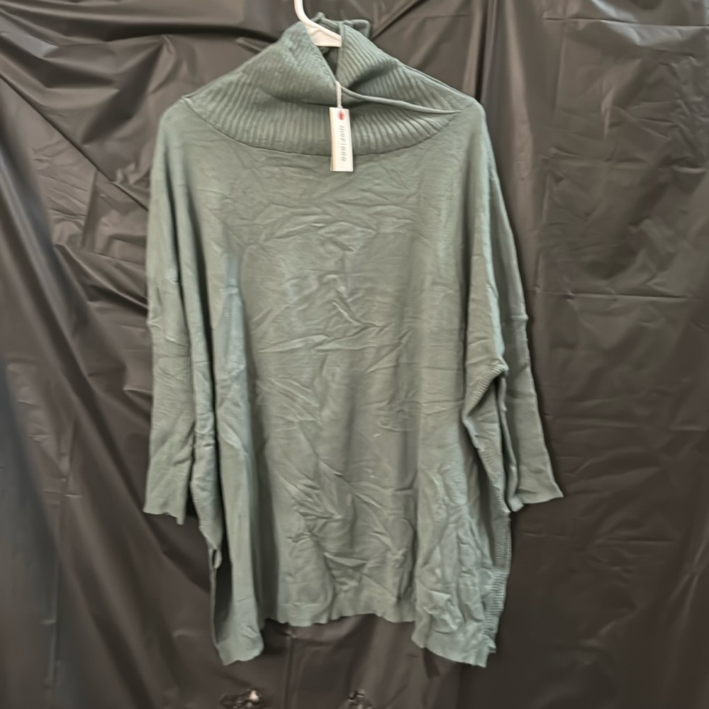 Green Newport turtle neck sweater